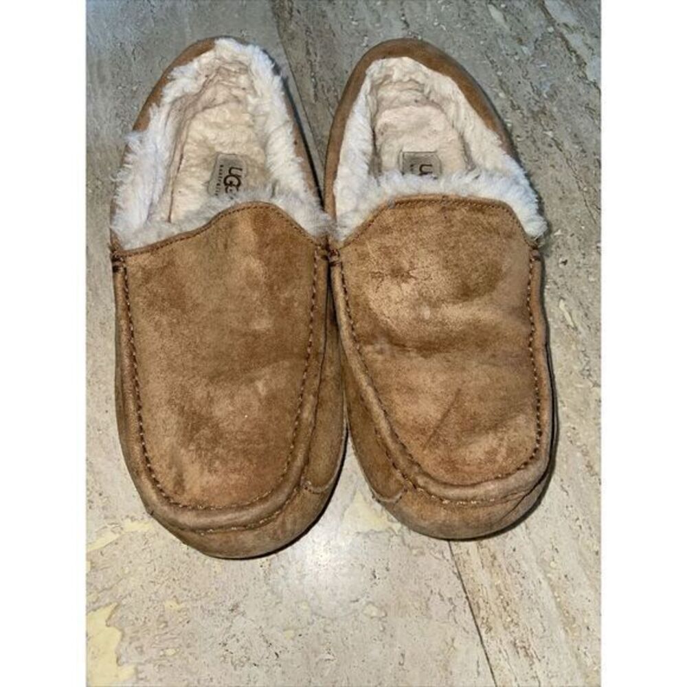 UGG Australia women Ascot Chestnut Brown 5775 Suede Sheepskin Loafer Sz 9 - Picture 2 of 6